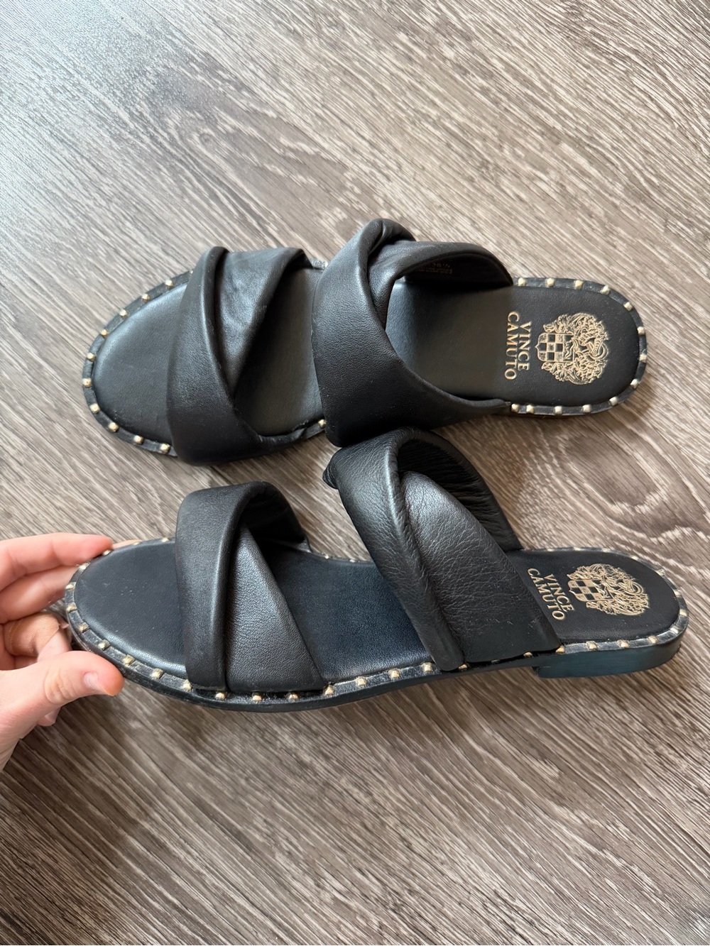 Vince Camuto Palennie Puffy Flat Sandal